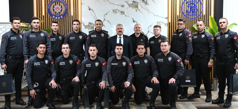 Orman Yangınlarına Müdahale Eden Çevik Kuvvet Personeline Teşekkür