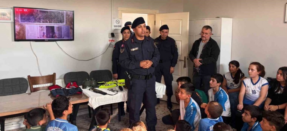 Salihli Adalaspor’dan jandarmaya teşekkür