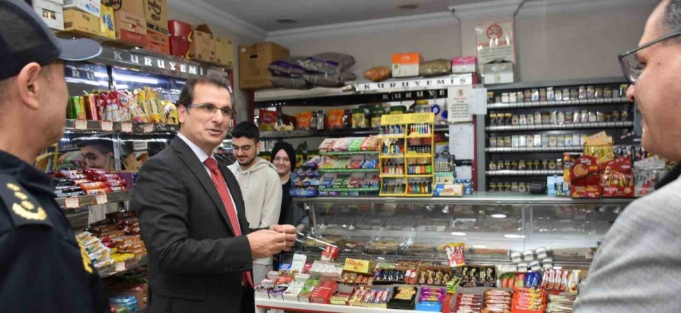 Salihli Kaymakamı Güldoğan, esnafın talep ve sorunlarını dinledi