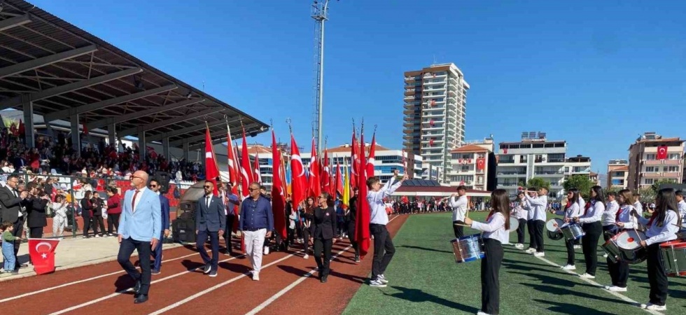 Sarıgöl ve Alaşehir’de cumhuriyet coşkusu