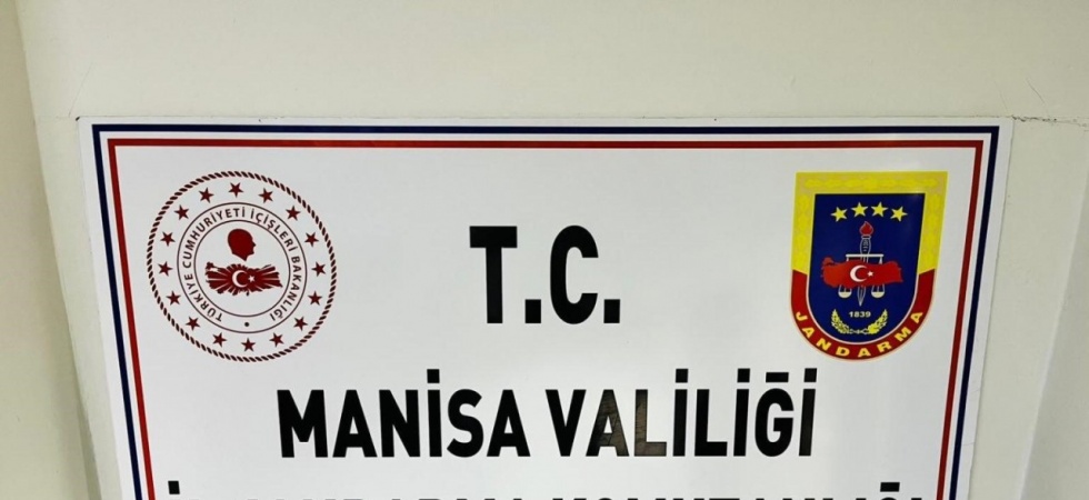 Üzüm bağına saklanan şüpheliden uyuşturucu çıktı