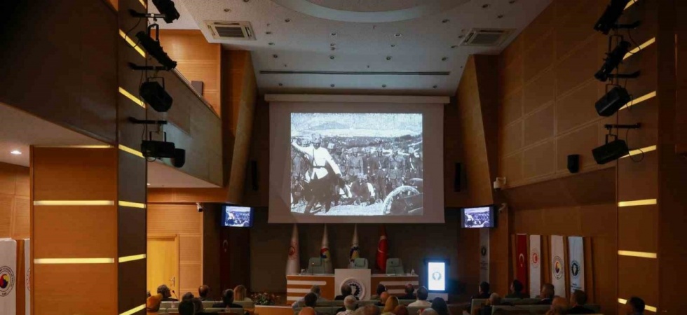‘Zafer Yollarında’ 102 yıl sonra izleyicisiyle buluştu