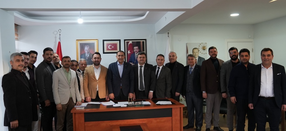 AK PARTİ’DEN 16 İLÇE BAŞKANIYLA KULA ÇIKARMASI