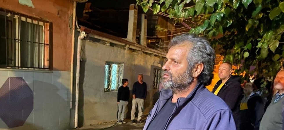 Alaşehir’de ev yangını büyümeden söndürüldü