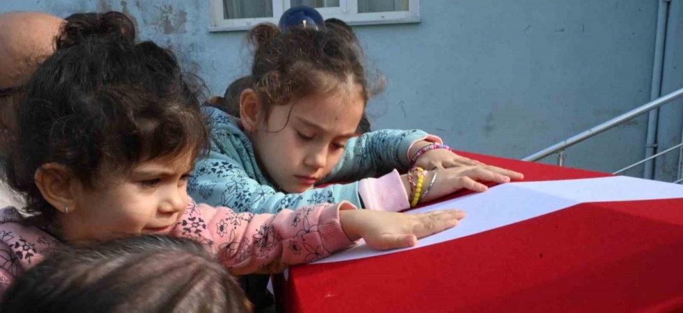 Astsubay Mustafa Yılmaz son yolculuğuna uğurlandı