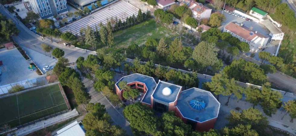 Görmeyi çok istediği eseri onun adıyla açıldı