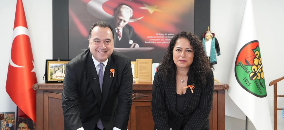 Manisa Baromuzu ziyaret ederek Baro Başkanımız Av. Sevgi Başak Yeşil ve yönetim kurulu üyeleriyle bir araya geldik. 