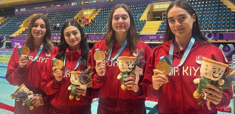 MCBÜ öğrencisi Toker, milli takıma altın madalya getirdi