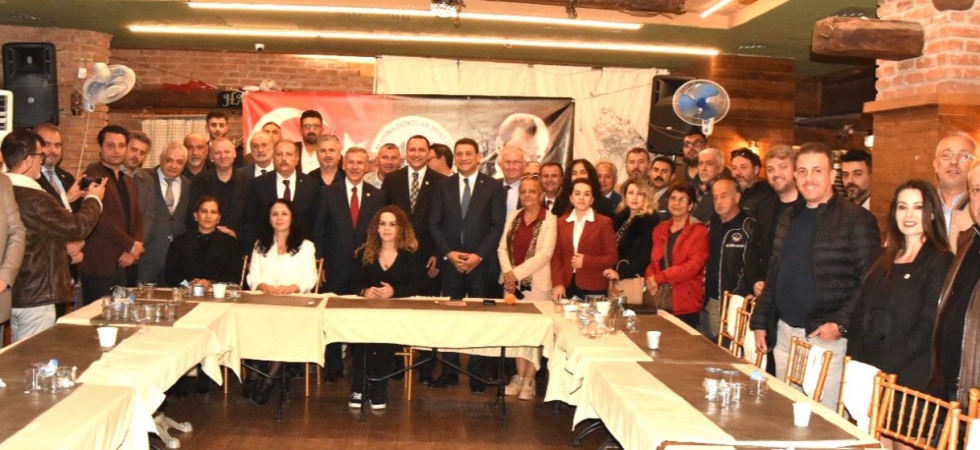 Selçuk Özdağ ve İdris Şahin Manisa Dostlar Meclisine Konuk Oldu