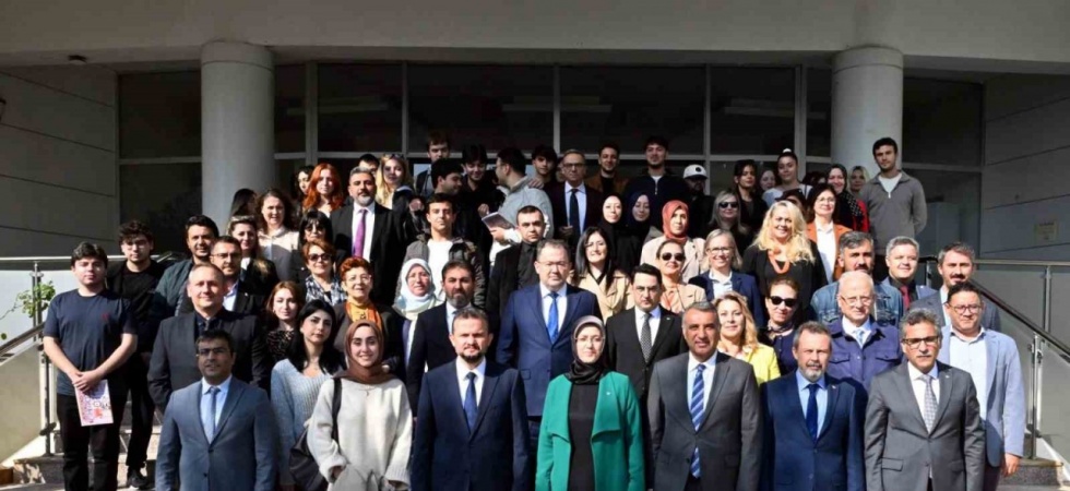 Türkiye Ulusal Ajansı Başkanı Manisa CBÜ’de öğrencilerle bir araya geldi