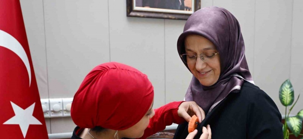 Turuncu renkle lösemiye farkındalık