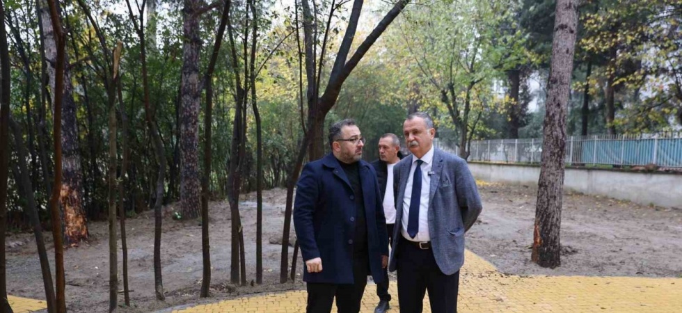 Başkan Balaban Emekli Kafe’de çalışmaları yerinde inceledi