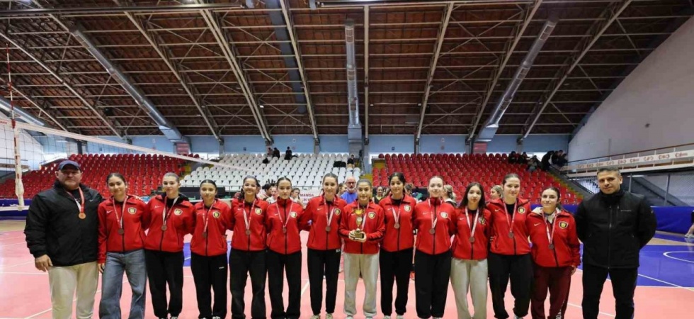 Okul Sporları Voleybol Gençler İl Birinciliği müsabakaları tamamlandı