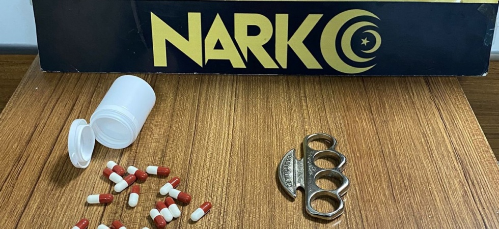 Kula’da aranan 3 şahıs tutuklandı