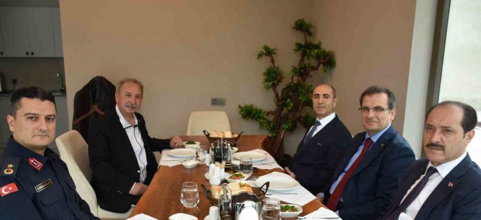 Salihli’de İlçe Emniyet Müdürü Burhan Demirkıran’a veda