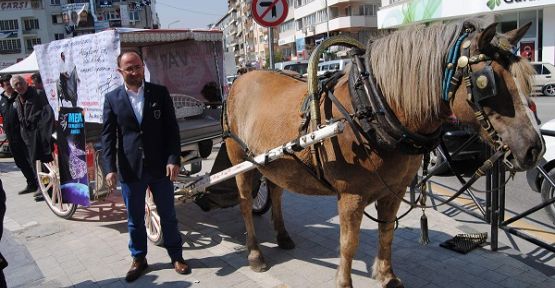 GÜRÜLTÜLÜ SEÇİM ÇALIŞMASINA FAYTONLU TEPKİ