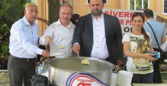 Hüseyinoğulları’ndan CBÜ’lülere Siverek pilavı ikramı