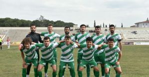 Salihli Belediyespor, Ahmetli’yi tek golle geçti