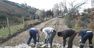 Gökgedik mezarlık yoluna parke taşı