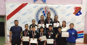 Manisalı badmintoncular Türkiye finallerinde