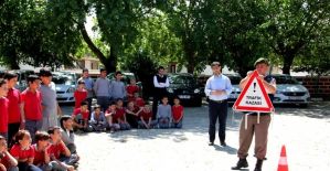 Sarıgöl’de jandarmadan trafik eğitimi