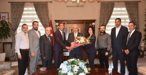 Vali Güvençer MHP Şehzadeler ilçe yönetimini ağırladı