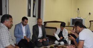 AK Parti Manisa 50 yöneticiyle 50 evde iftar açtı