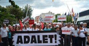 İzmir CHP, "Adalet Yürüyüşü"ne Saruhanlı’da devam etti