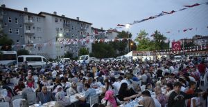 Protokol Yunusemrelilerle iftarda buluştu