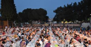 Şehzadeler Belediyesinden Kuşlubahçe Mahallesinde iftar