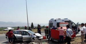 Manisa’da trafik kazası: 1 ölü, 5 yaralı