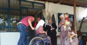 Yunusemre Belediyesi ile tekerlekli sandalyelerine kavuştular