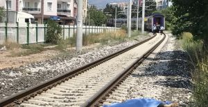 Manisa’da trenin çarptığı 14 yaşındaki çocuk öldü