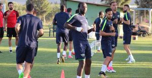 Akhisarspor, Konya deplasmanına çıkıyor