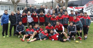 Manisaspor'un Yeni Yönetimi Futbolcularla Buluştu