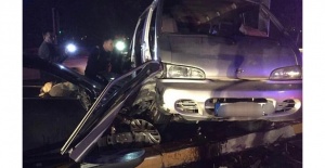 Manisa'da minibüs ile otomobil çarpıştı: 7 yaralı
