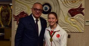 Başkan Ergün cimnastiğin altın kızını ağırladı