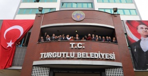 Turgutlu Belediyesinde Çetin Akın dönemi başladı
