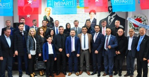 İYİ Parti Manisa’da kongre süreci başladı