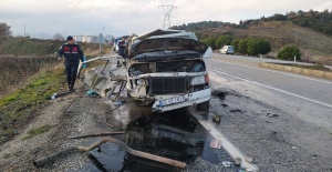 Manisa’da yağmur kazaya neden oldu: 1 ölü, 1 yaralı