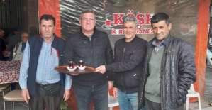 Salihlide kahvehaneler sahura kadar...