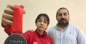 Yıldız ablasına sözünü tuttu, Balkan ikincisi oldu