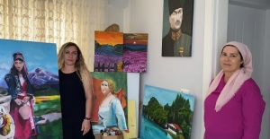 Gerçekleştiremediği hayallerini resim ve şiirle anlatıyor