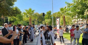 Motosiklet tutkunu damat, gelin almaya motosiklet konvoyu ile gitti