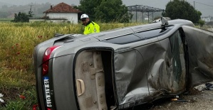 Sarıgöl’de trafik kazası: 3 yaralı