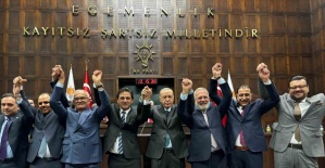 Yeniden Refah Partisi’nden istifa eden belediye başkanı AK Parti’ye katıldı