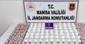 Araçlarında uyuşturucu haplarla yakalandılar