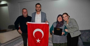 Başkan Zeyrek, ilk iftarda şehit ailesinin sofrasına konuk oldu