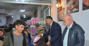 bDemircili hayırseverin sosyal medya.../b