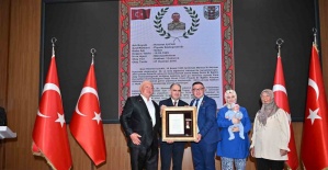 Manisa’da Devlet Övünç Madalyası ve Berat Tevcih Töreni düzenlendi